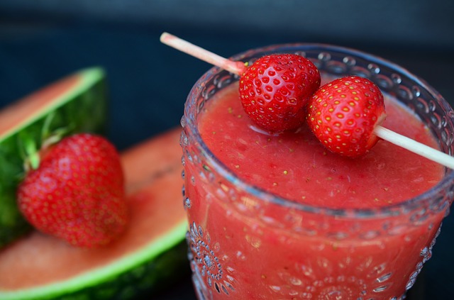 melounovojahodový nápoj